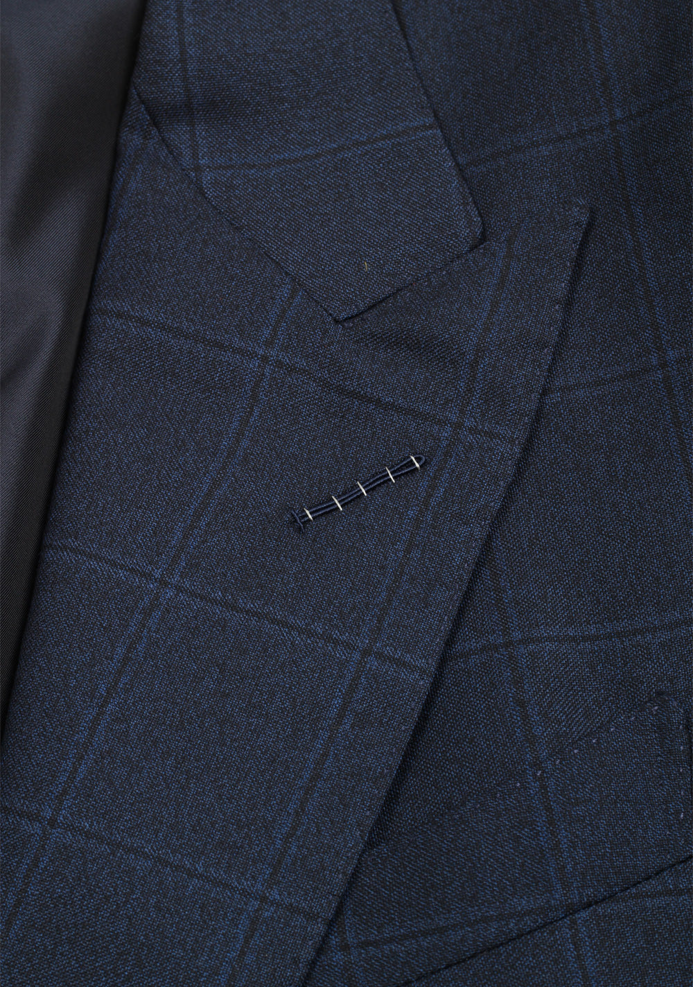 TOM FORD Shelton Blue Checked Suit Size 52 / 42R U.S. In Wool