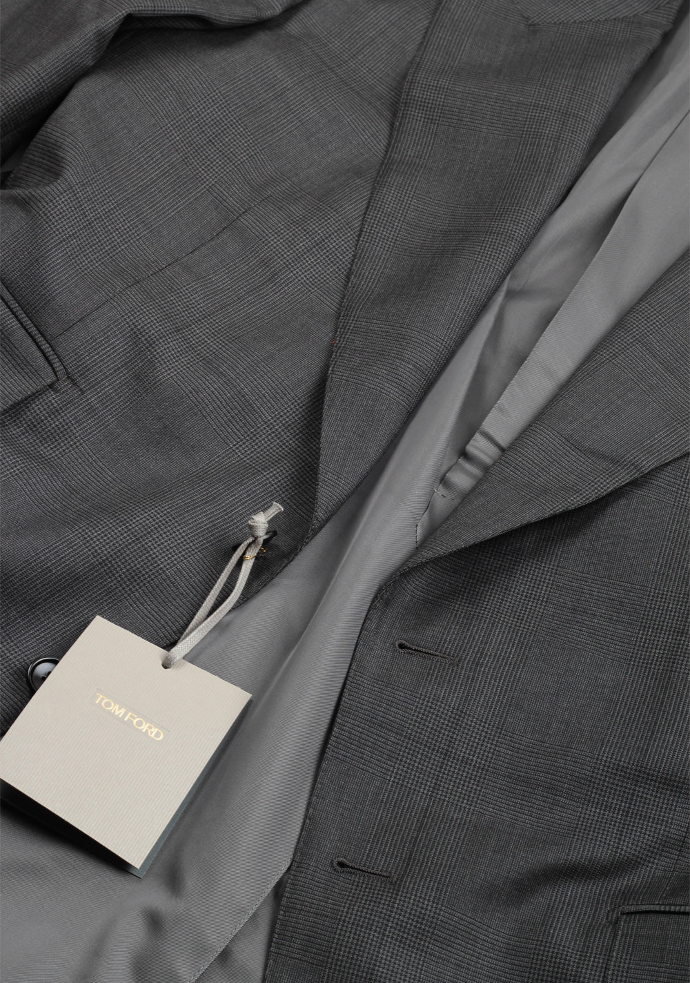 TOM FORD Shelton Checked Gray Suit Size 52 / 42R U.S. Wool Silk