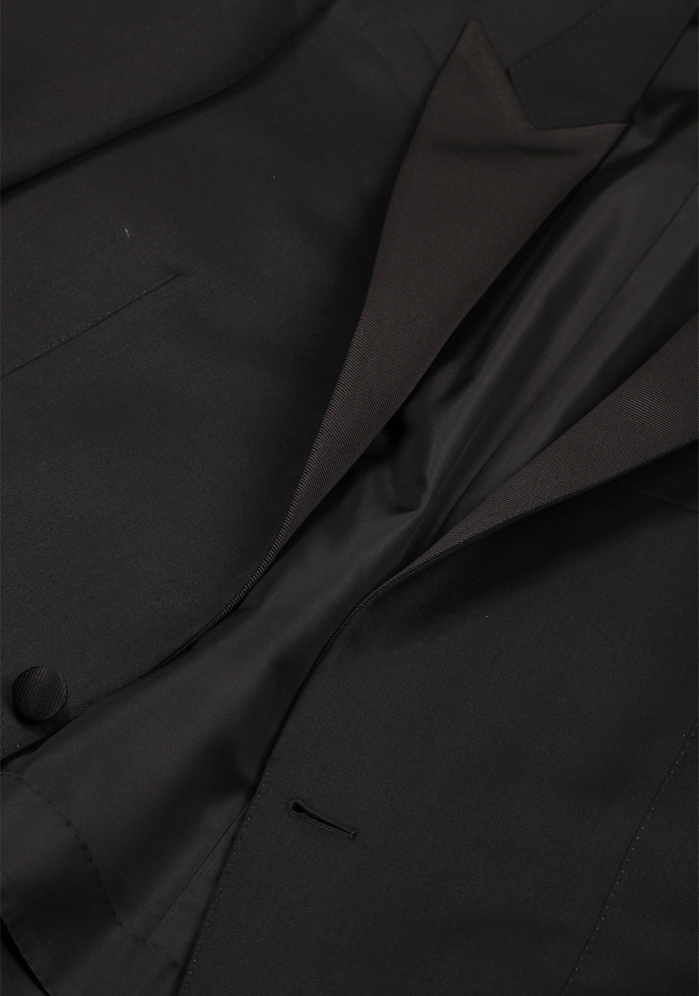 TOM FORD O'Connor Black Tuxedo Suit Smoking Size 48 / 38R U.S. Fit Y