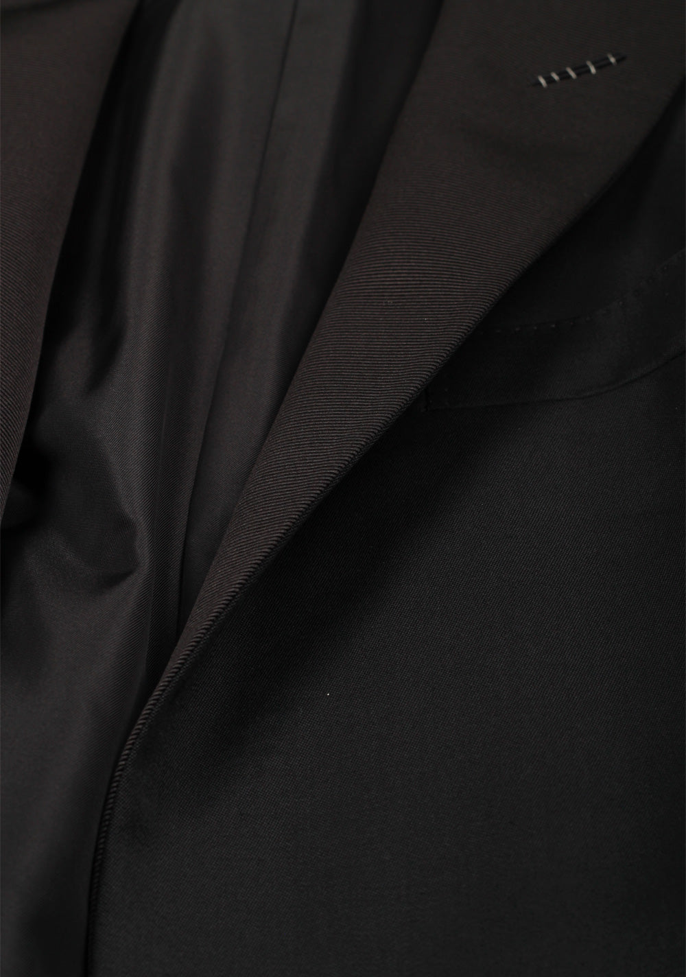 TOM FORD O'Connor Black Tuxedo Suit Smoking Size 48 / 38R U.S. Fit Y