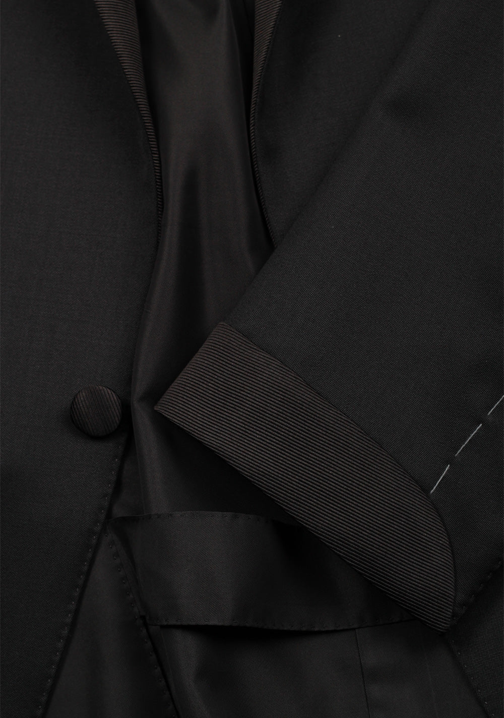 TOM FORD O'Connor Black Tuxedo Suit Smoking Size 48 / 38R U.S. Fit Y