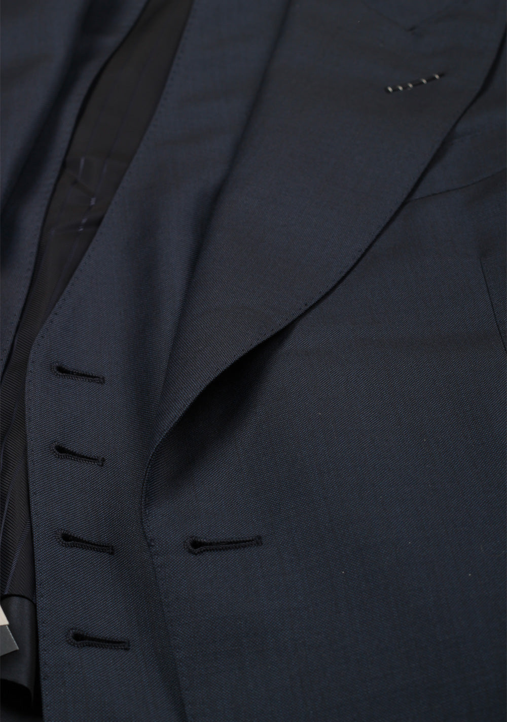 TOM FORD Shelton Blue 3 Piece Suit Size 46C / 36S U.S.