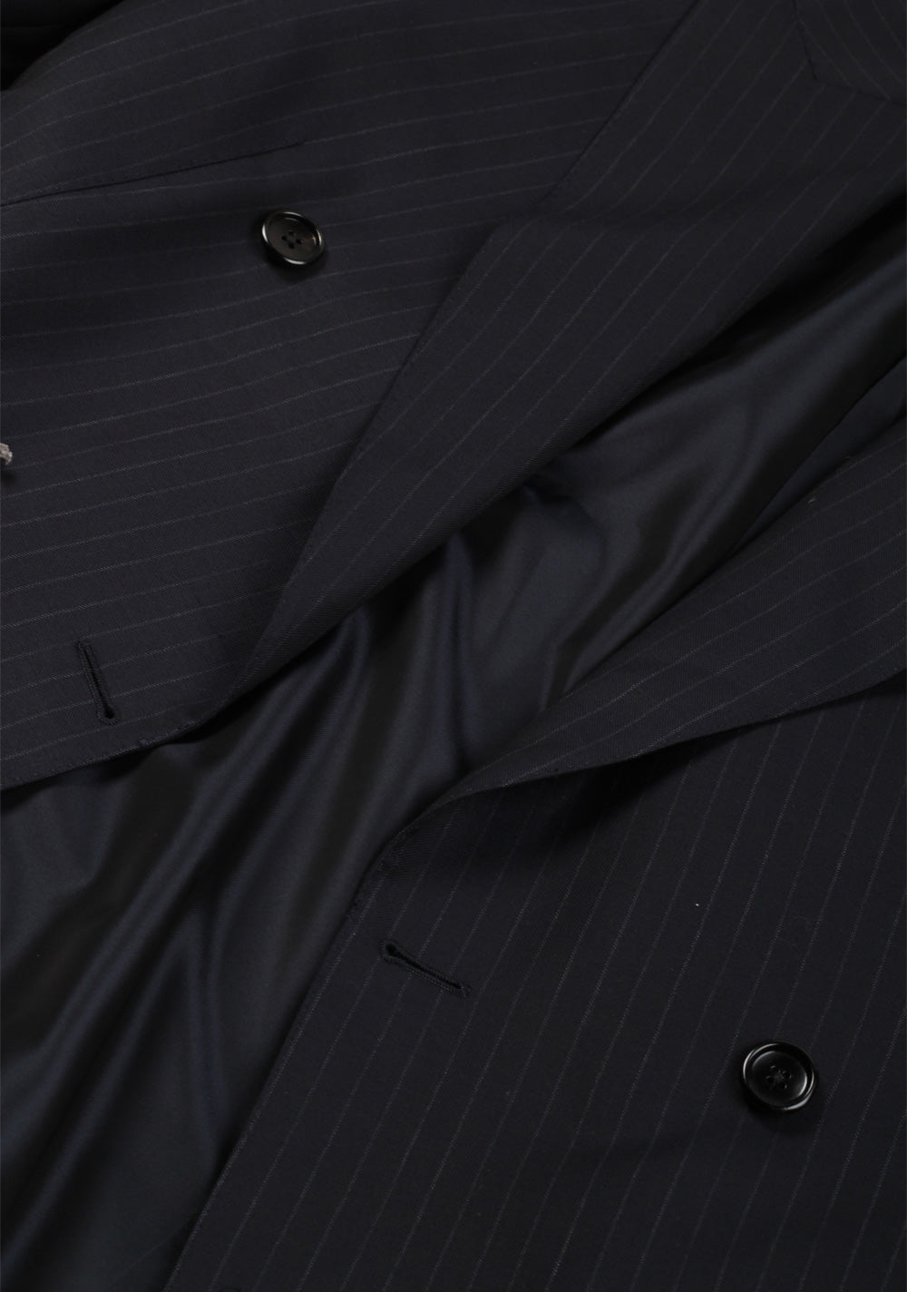 TOM FORD Shelton Blue Striped Double Breasted Suit Size 48 / 38R U.S.