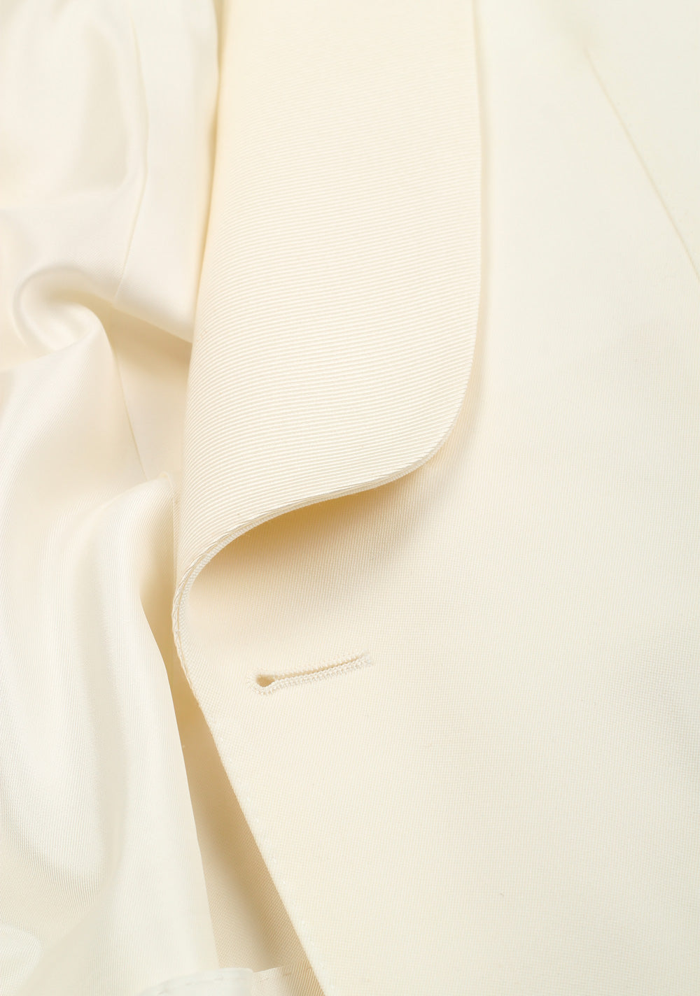 TOM FORD O'Connor Ivory Tuxedo Dinner Jacket Size 48 / 38R U.S. Fit Y
