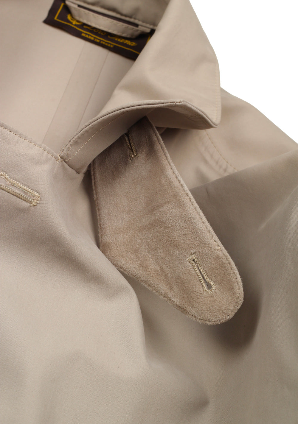 Loro Piana Beige Storm System Rain Coat Size XL / 54 / 44R U.S.