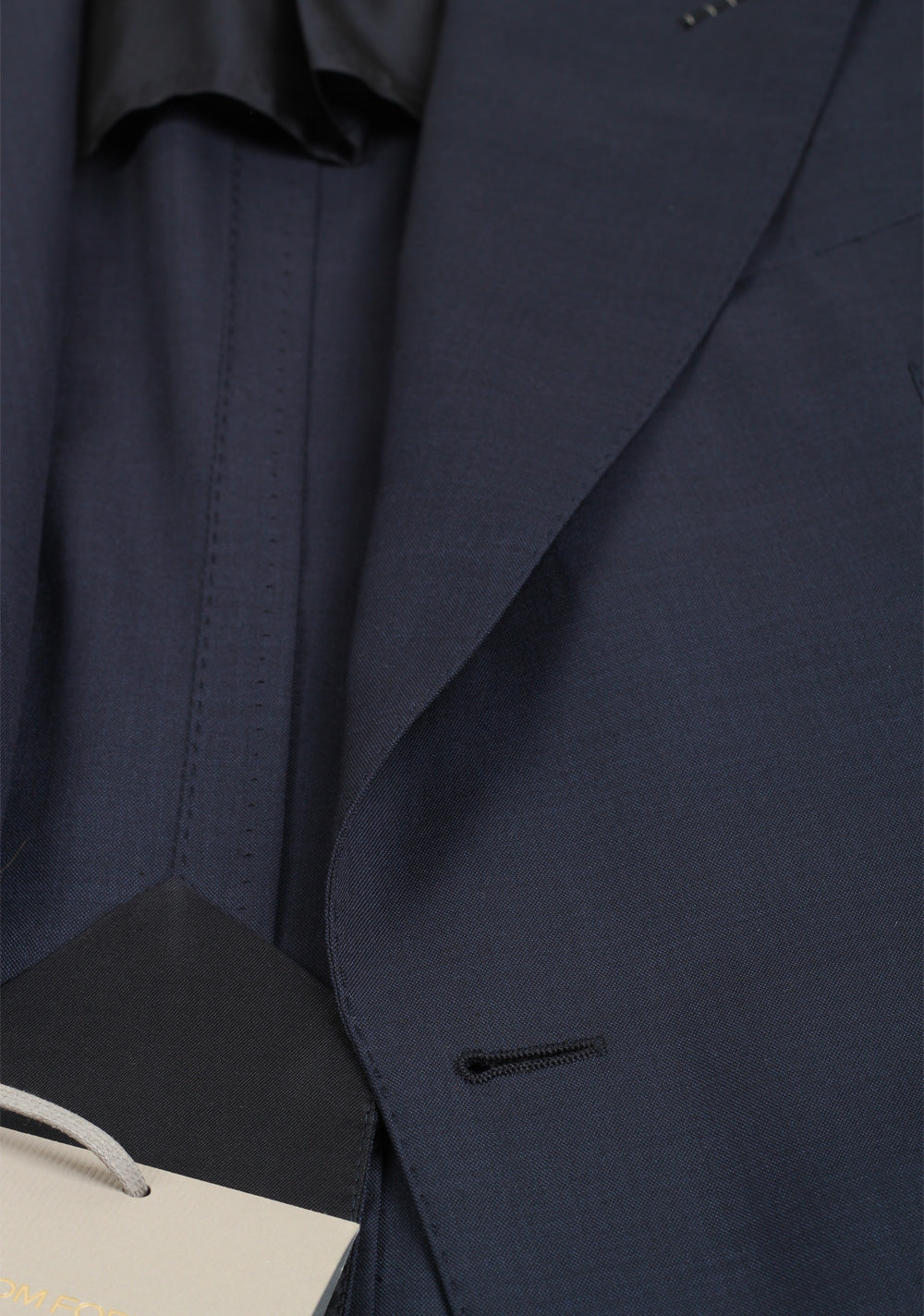 TOM FORD Shelton Solid Blue Suit Size 48 / 38R U.S. In Wool Silk