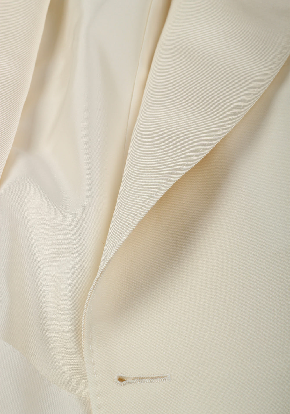 TOM FORD Shelton Ivory Sport Coat Tuxedo Dinner Jacket Size 52 / 52R U.S.