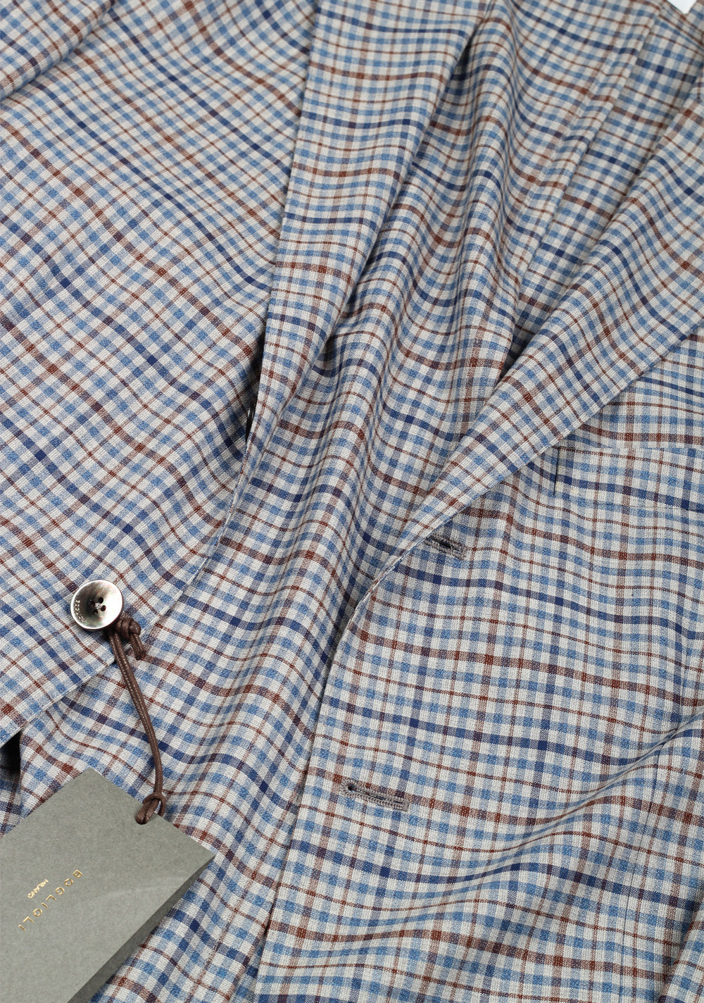 Boglioli K Jacket Blue Checked Suit Size 48 / 38R U.S.