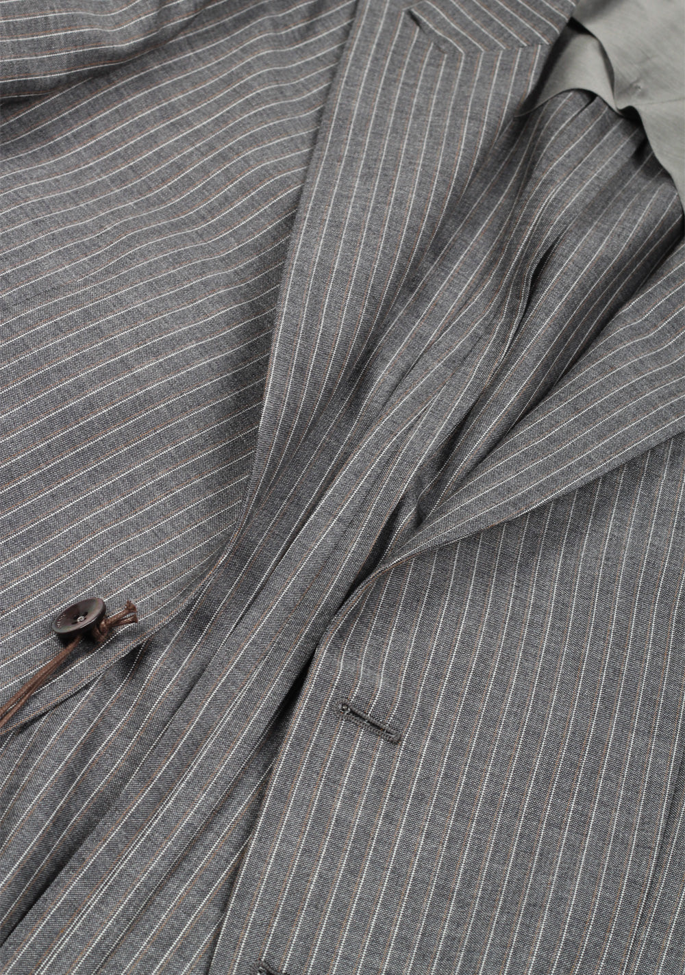 Boglioli 69 Gray Striped Suit Size 50 / 40R U.S.