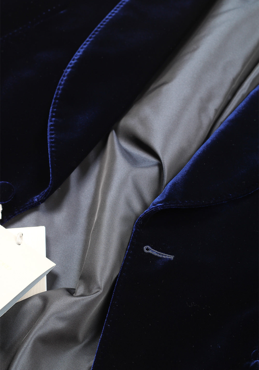 TOM FORD Shelton Blue Velvet Tuxedo Dinner Jacket Size 52 / 42R U.S.