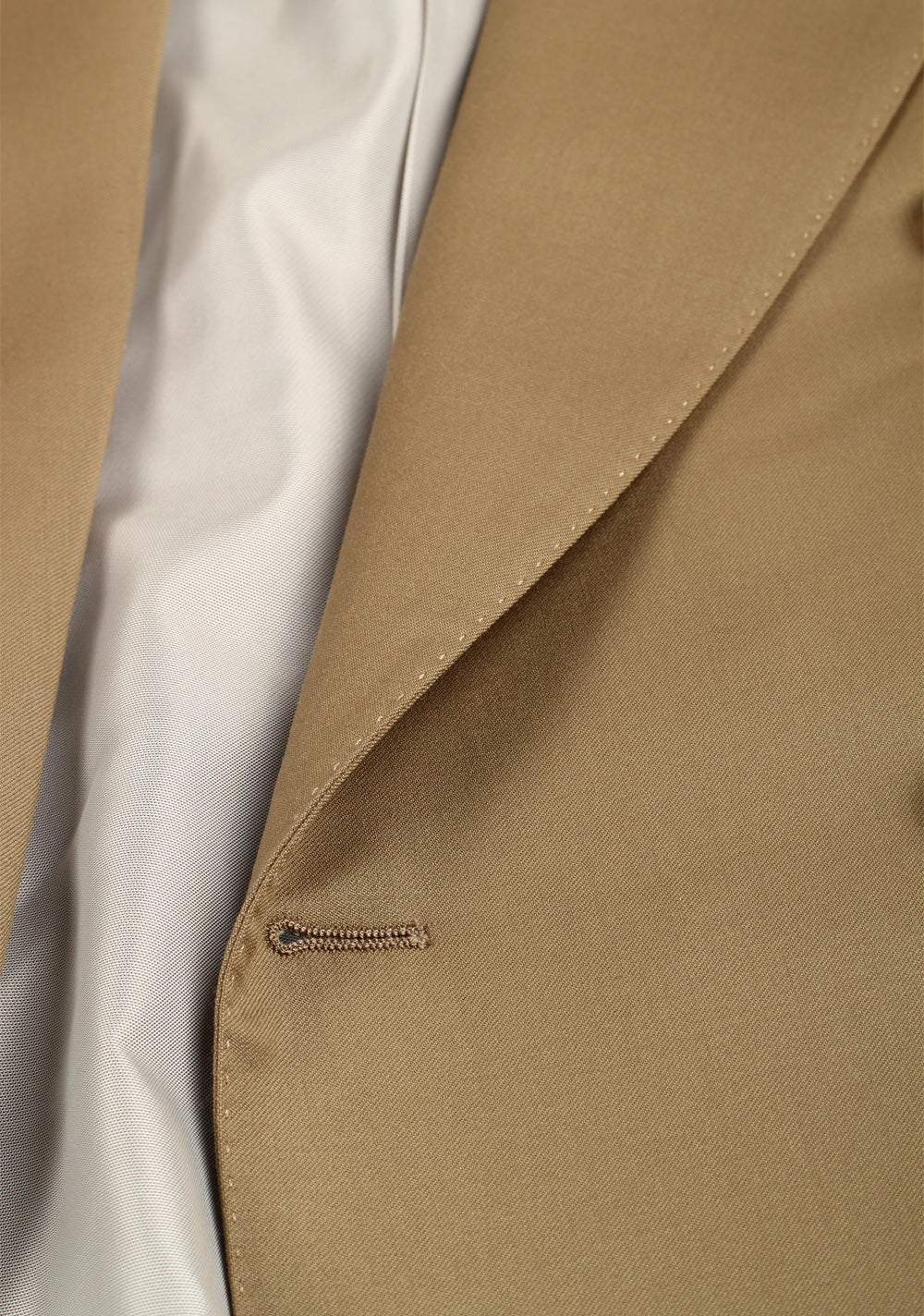 TOM FORD Shelton Beige Double Breasted Sport Coat Size 48 / 38R U.S.
