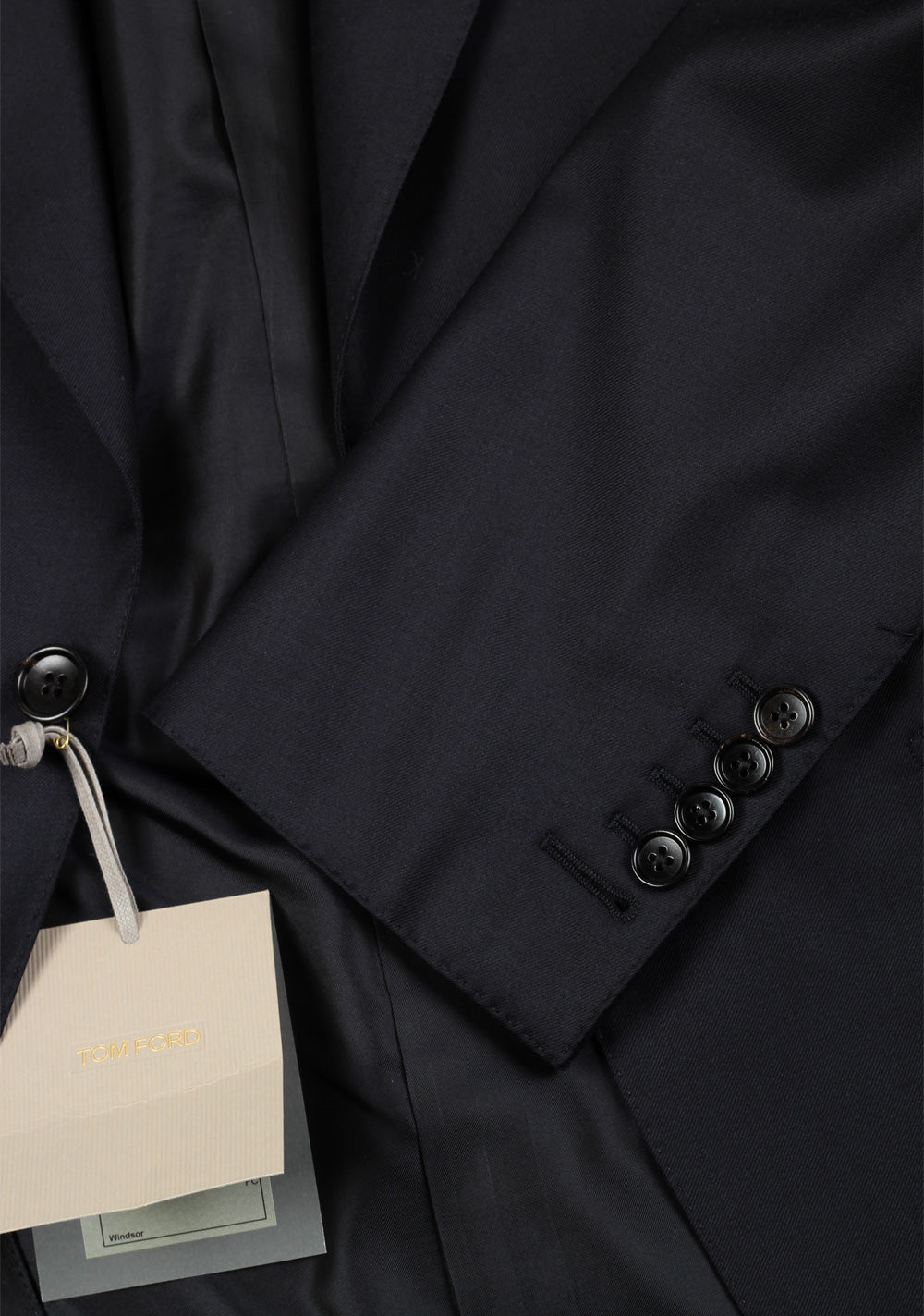 TOM FORD Windsor Solid Blue Suit Size 46 / 36R U.S. Wool Fit A