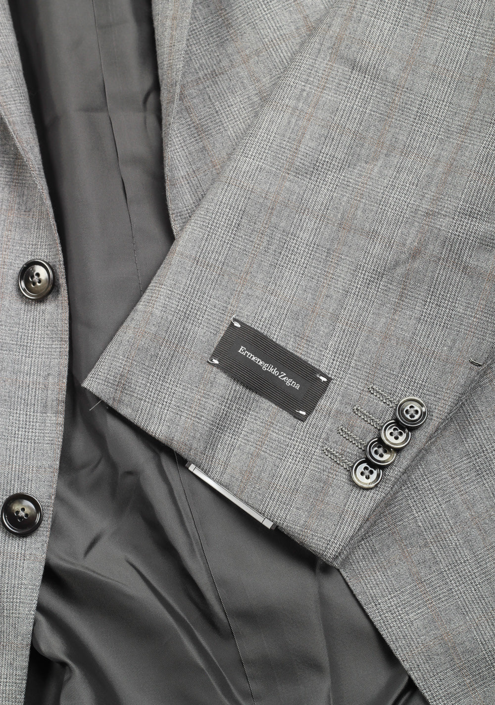ZEGNA Milano Trofeo 600 Gray Checked Suit Size 58 / 48R U.S.