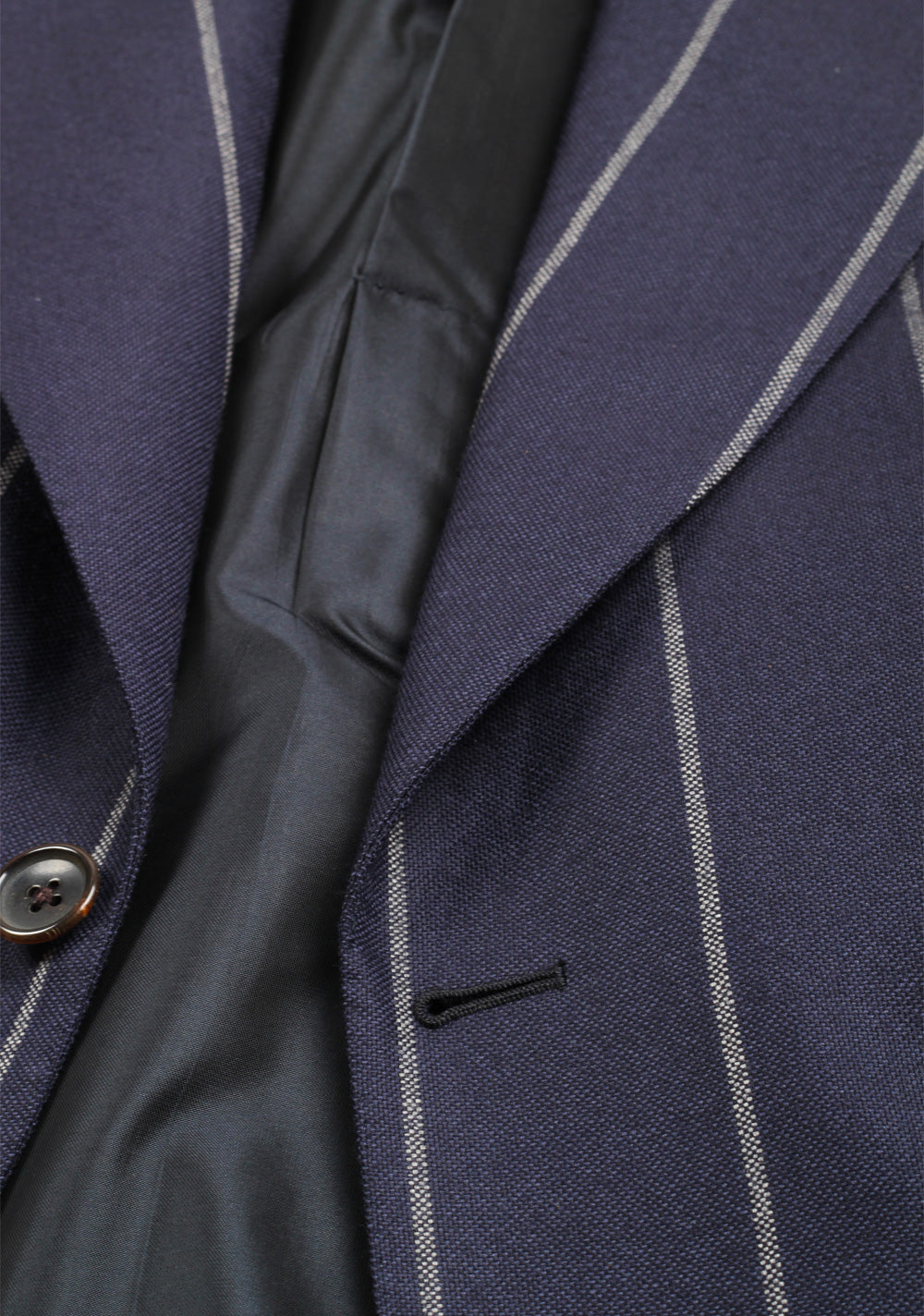TOM FORD Buckingham Blue Striped Suit Size 48 / 38R U.S. Fit C
