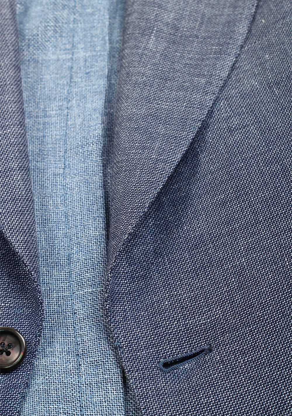 TOM FORD Windsor Blue Mulberry Silk Sport Coat Size 48 / 38R U.S. Fit A