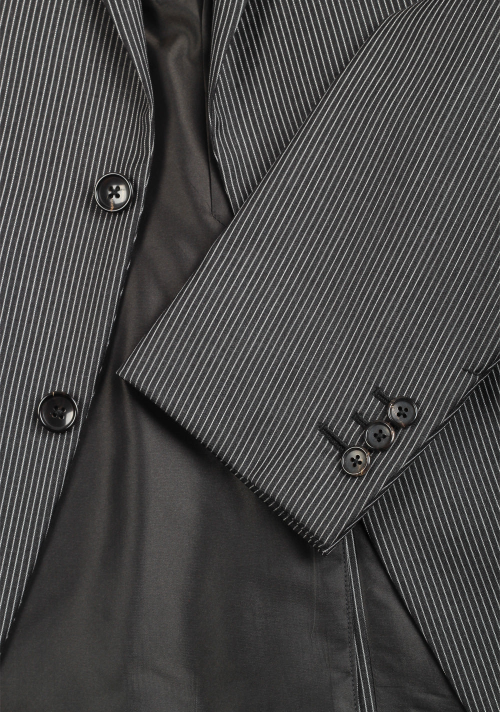 TOM FORD Falconer Striped Gray Suit Size 48 / 38R U.S. Wool Fit F