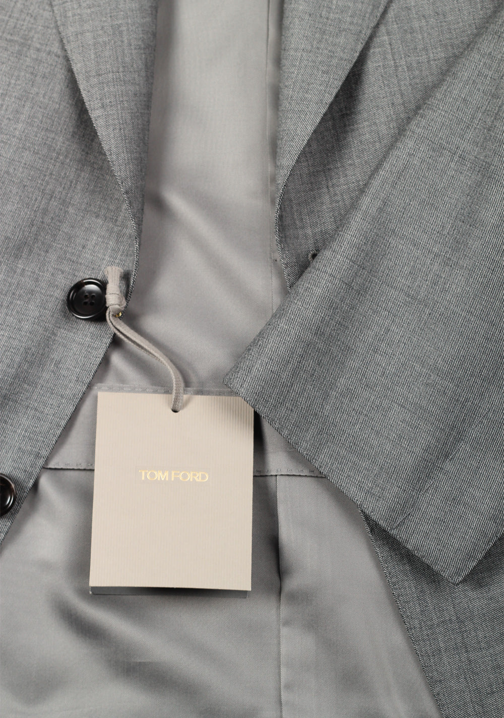 TOM FORD Shelton Solid Gray Sharkskin Suit Size 48 / 38R U.S. In Wool