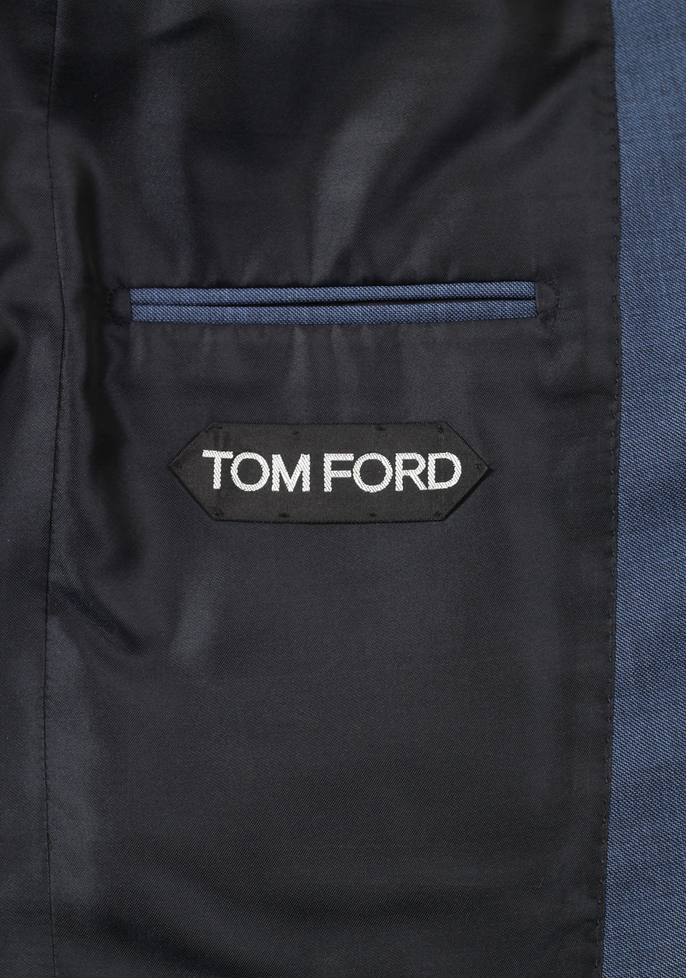 TOM FORD Shelton Solid Blue Sharkskin Suit Size 48 / 38R U.S. In Wool