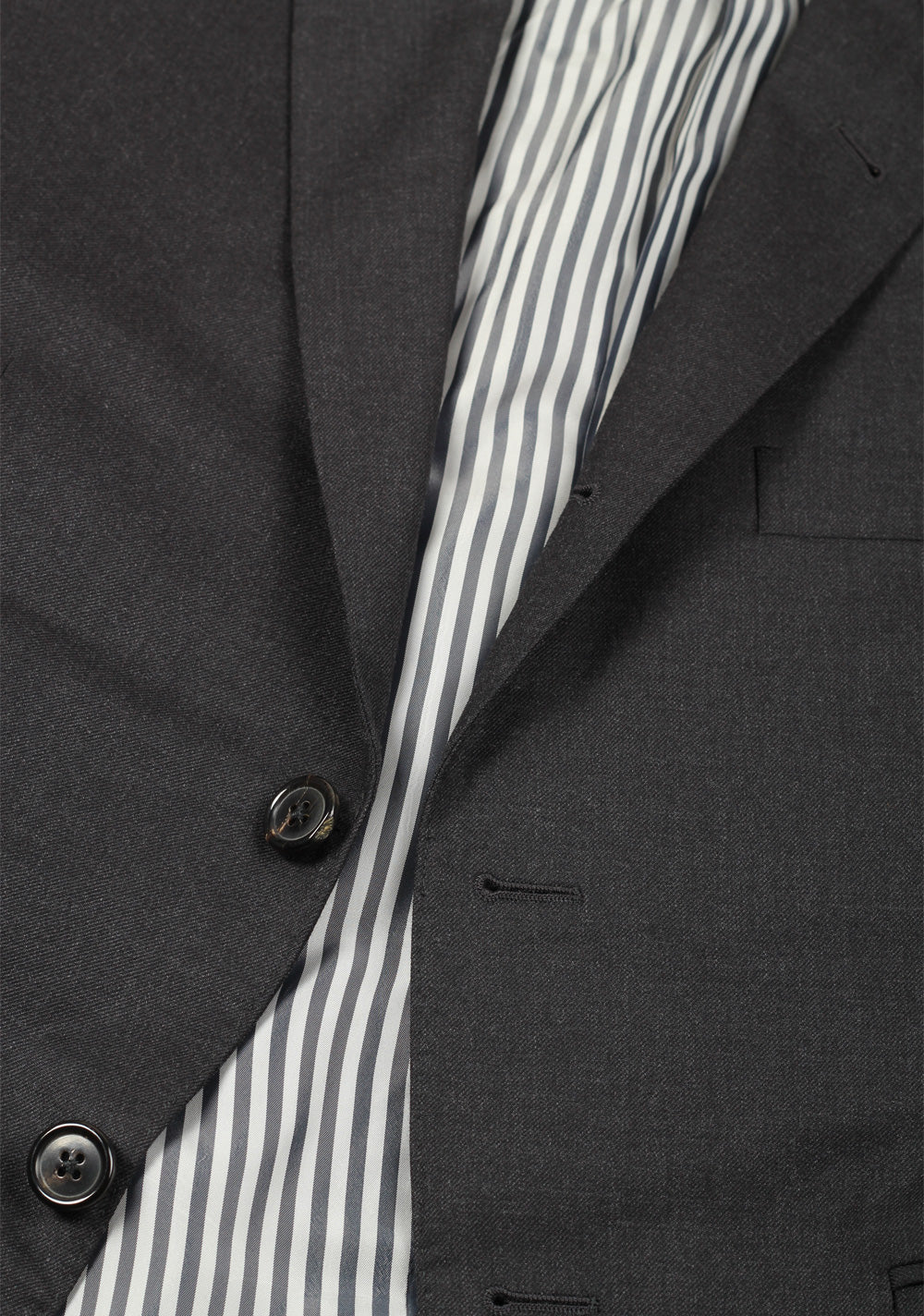 Thom Browne NEW YORK Classic Gray Suit Size 48 / 38R U.S.