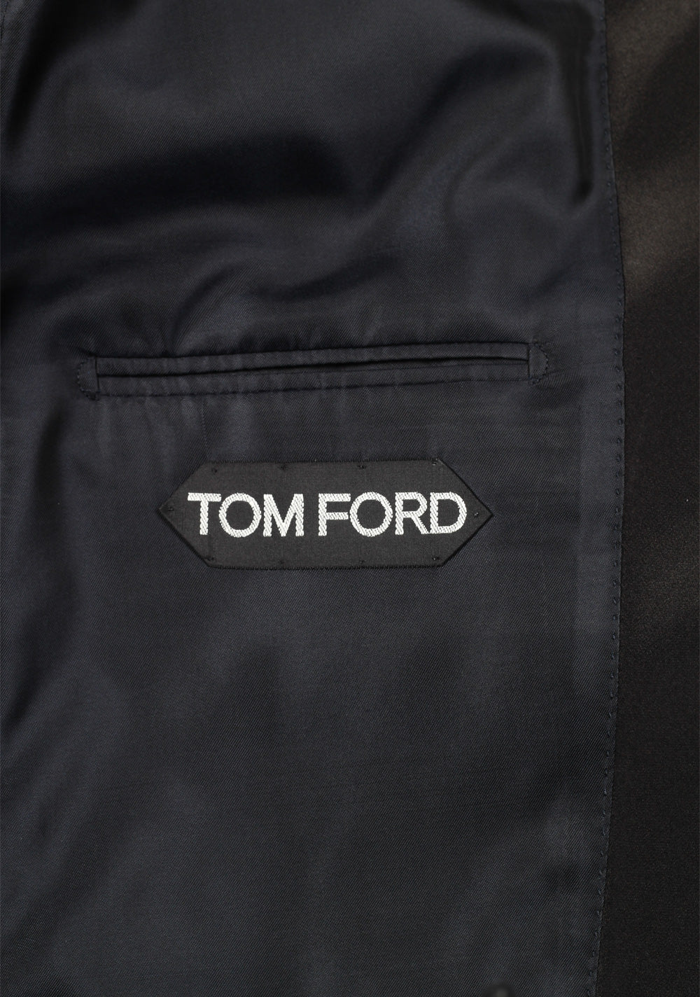 TOM FORD O'Connor Blue Shawl Collar Tuxedo Suit Size 50 / 40R U.S. Fit Y