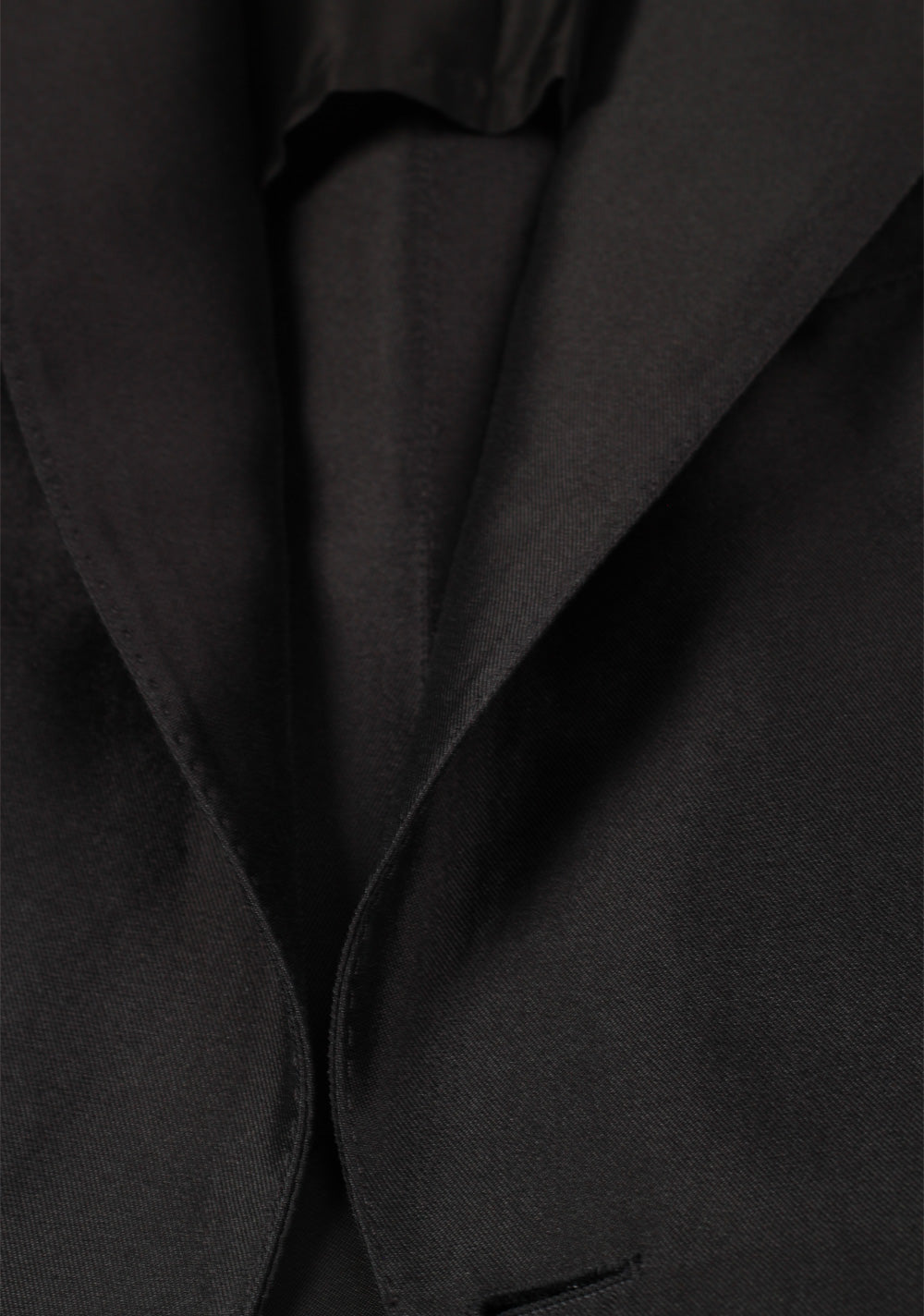TOM FORD Shelton Black Silk Sport Coat Size 46 / 36R U.S.