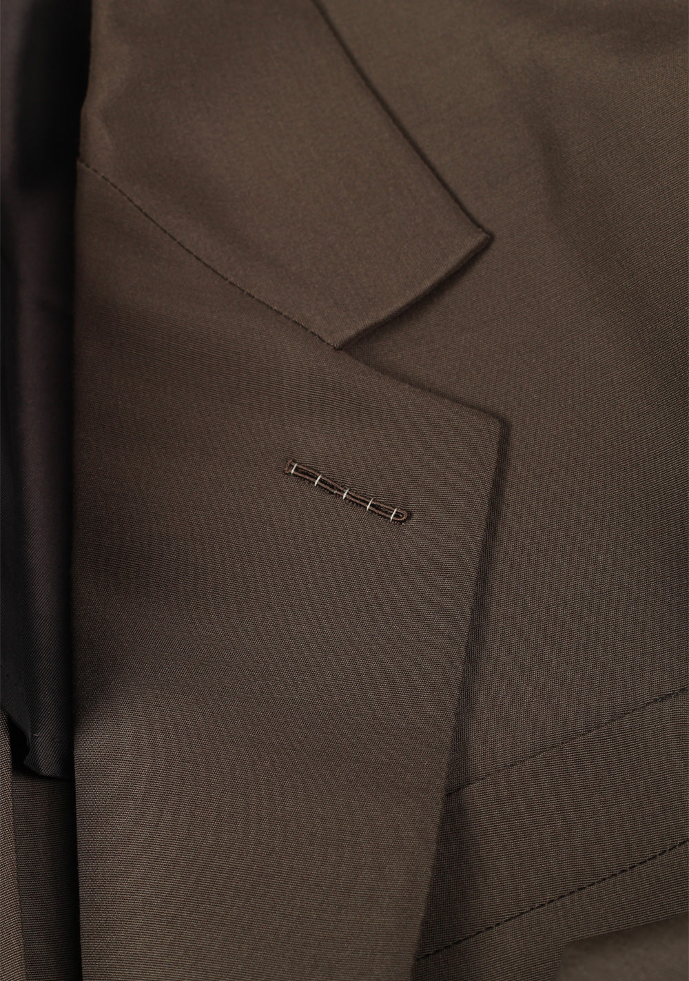 TOM FORD New Spencer Solid Grayish Brown Suit Size 46 / 36R U.S.