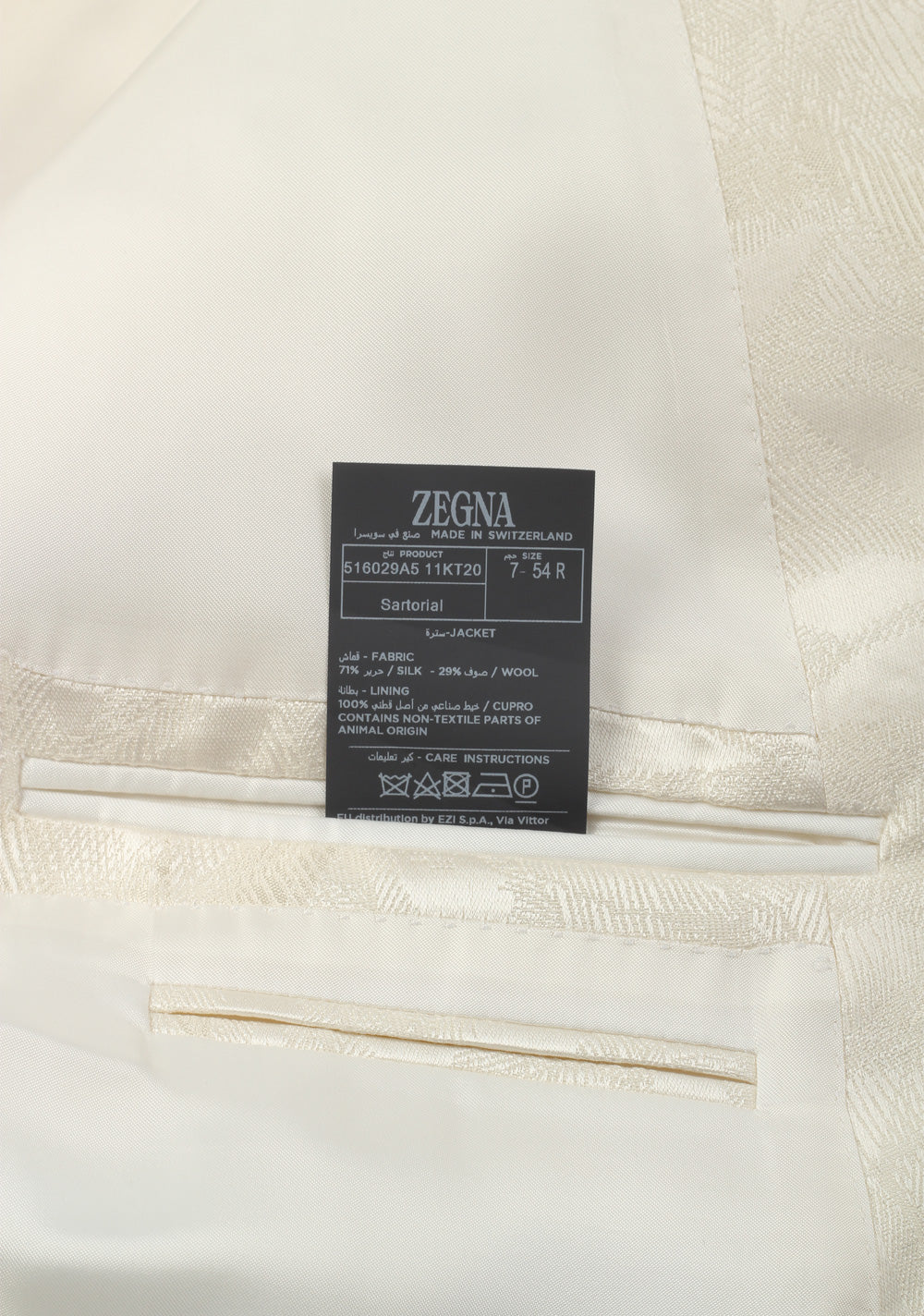 ZEGNA Sartorial Off White Tuxedo Dinner Jacket Size 54 / 44R U.S.