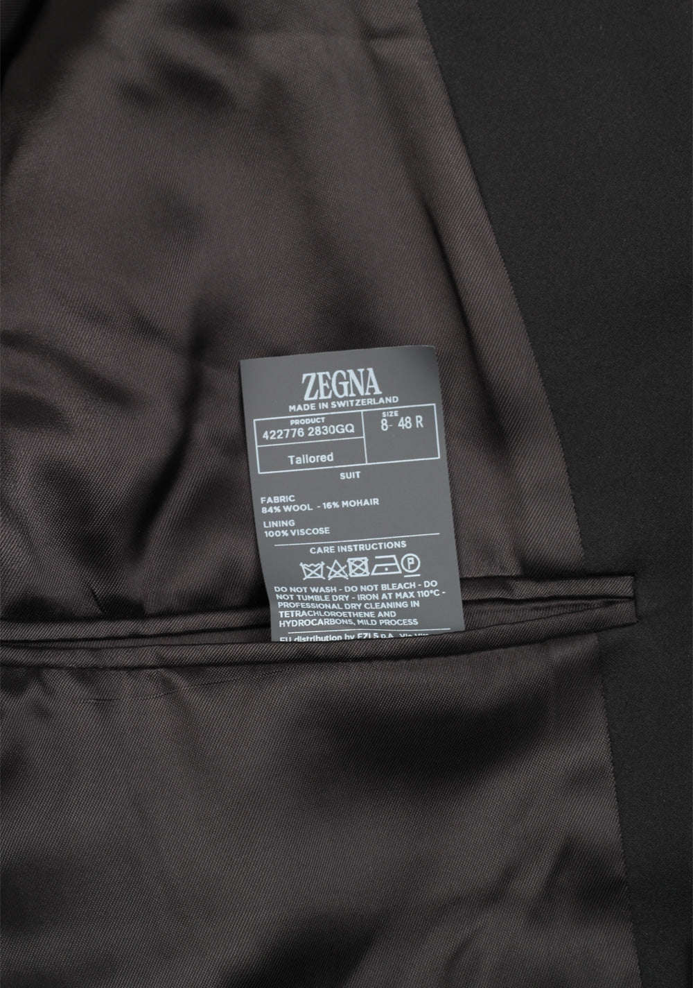 ZEGNA Tailored Black Tuxedo Dinner Jacket Size 48 / 38R U.S.