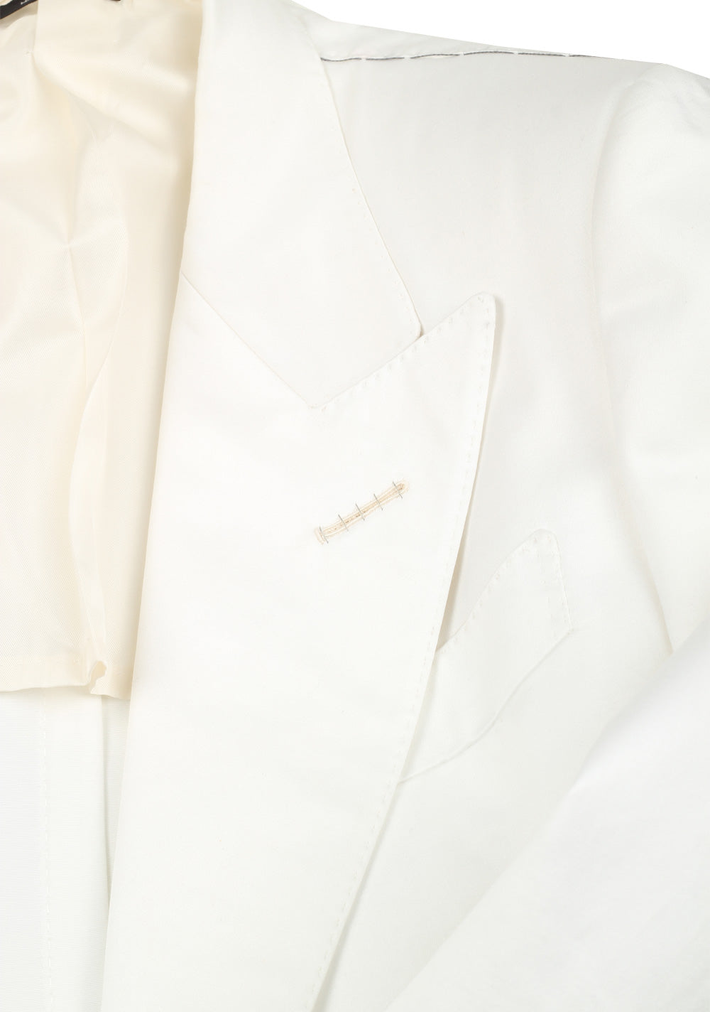 TOM FORD Dyllan White Double Breasted Suit Size 48 / 38R U.S.