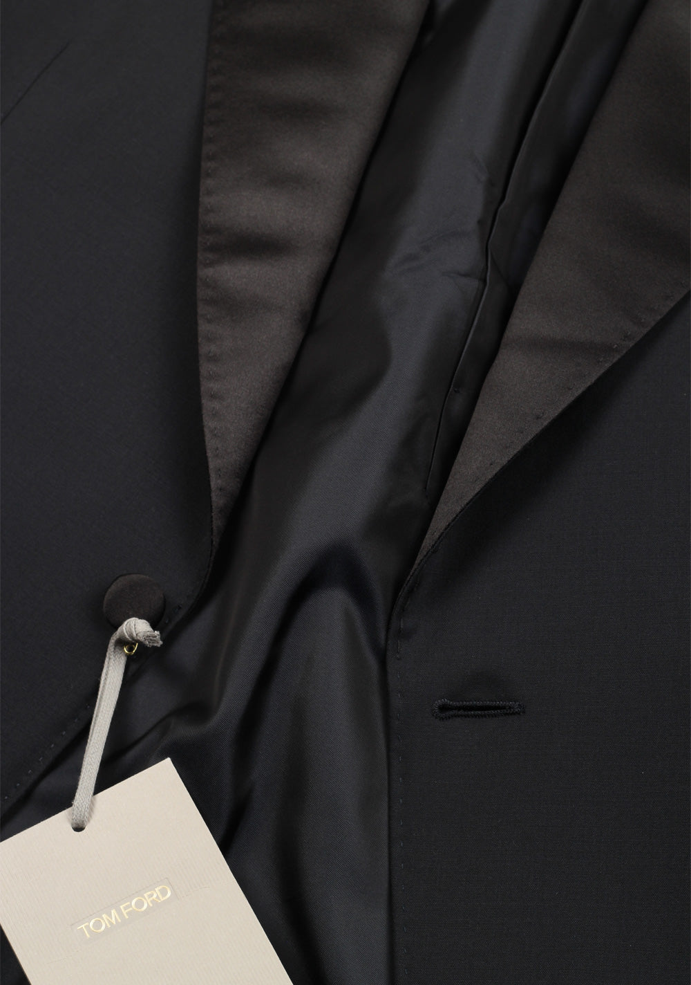 TOM FORD Shelton Black Tuxedo Dinner Jacket Size 56 / 46R U.S.