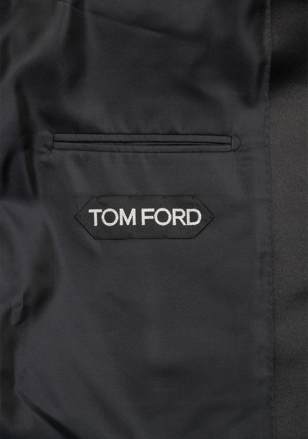 TOM FORD Shelton Black Tuxedo Dinner Jacket Size 56 / 46R U.S.