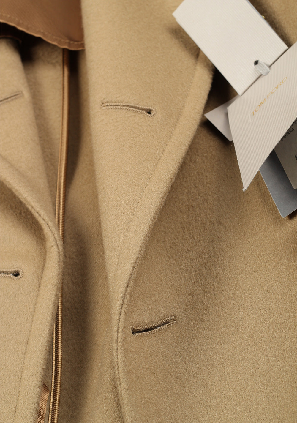 TOM FORD Camel Cashmere Double Breasted Coat Size 48 / 38R U.S.