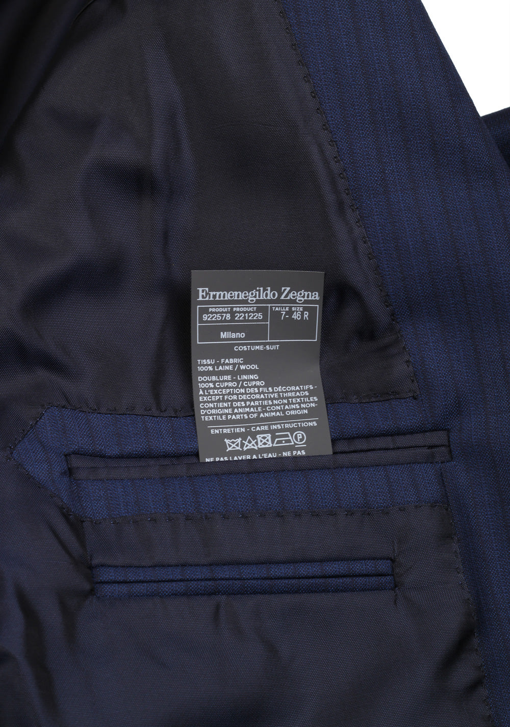 Ermenegildo Zegna Milano Trofeo Blue Striped Size 46 / 36R U.S.