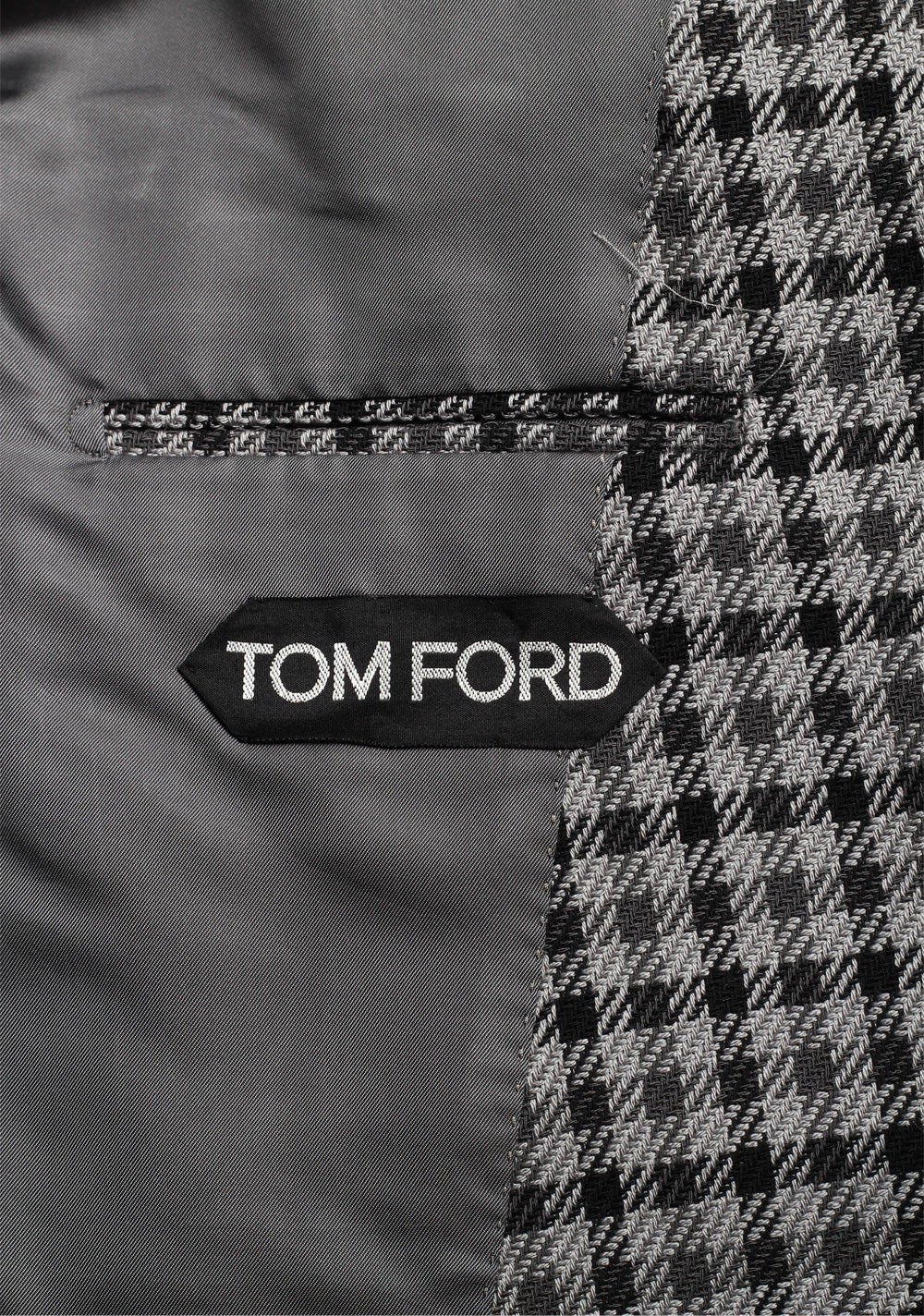TOM FORD Atticus Gray Checked Suit Size 46 / 36R U.S.