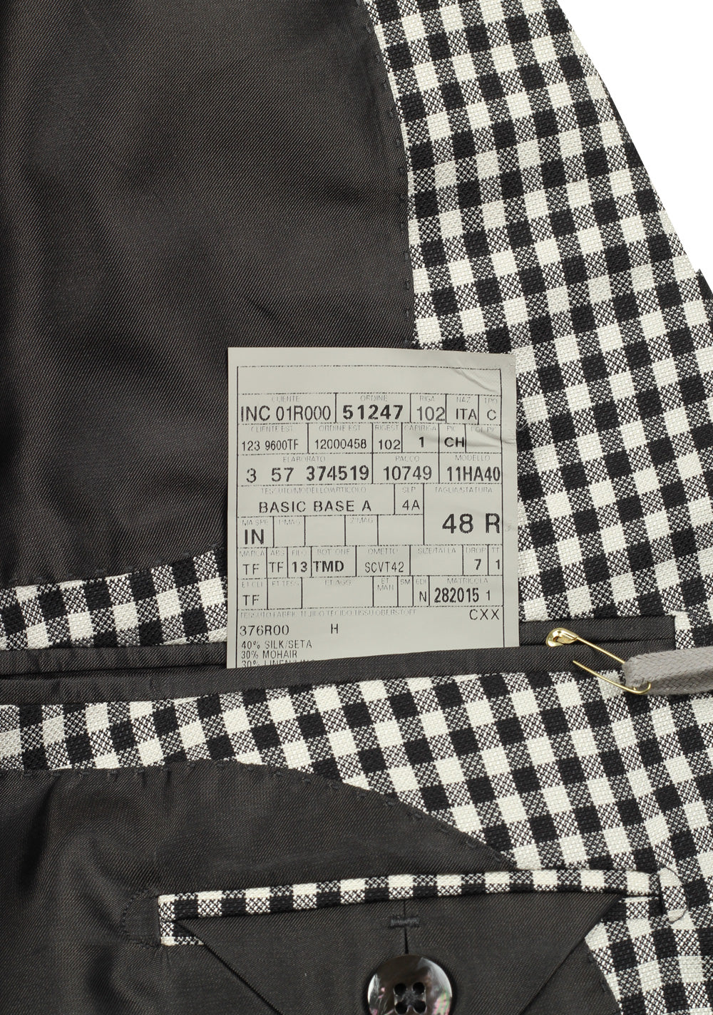 TOM FORD Windsor Black White Checked Suit Size 48 / 38R U.S.