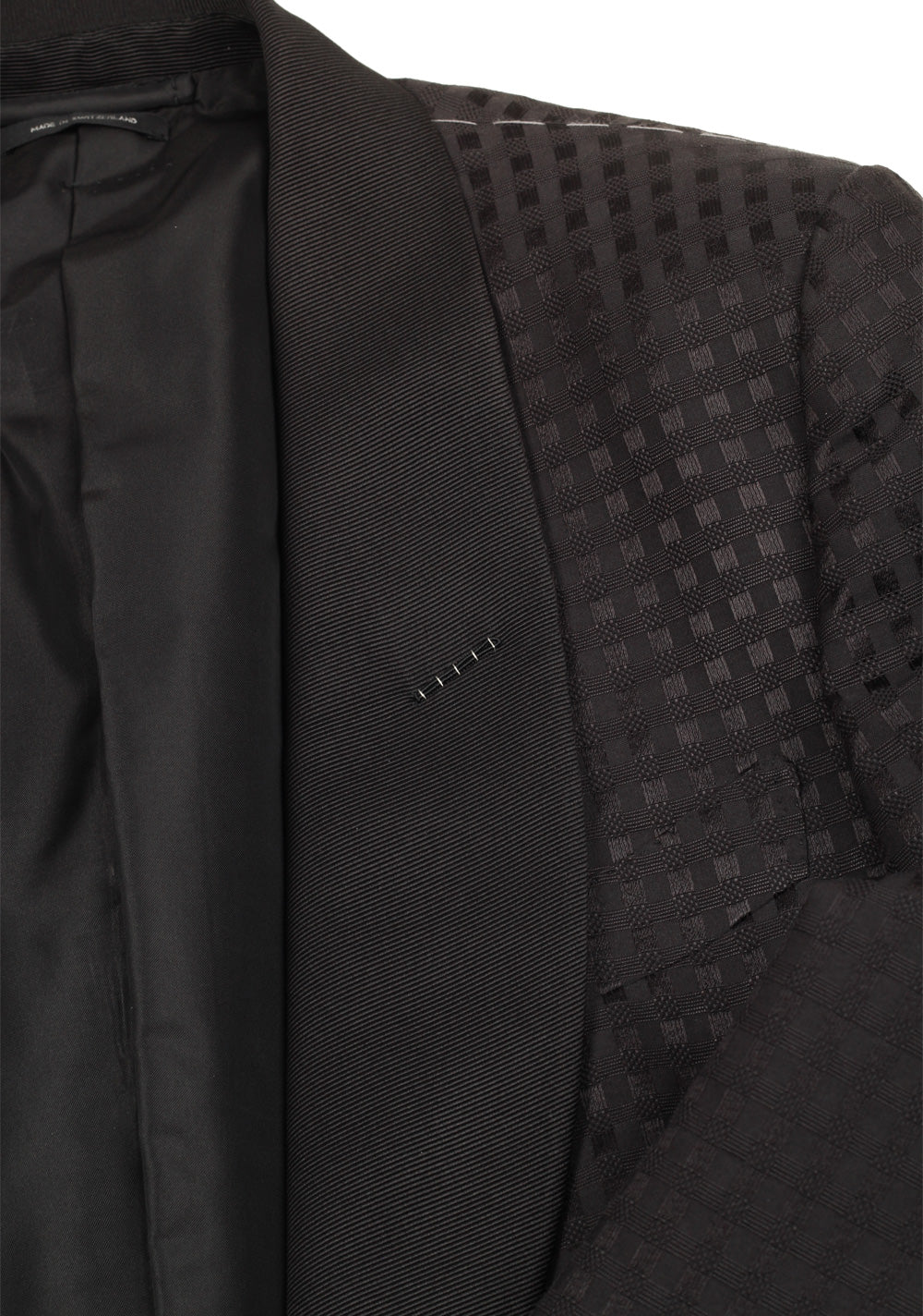 TOM FORD Shelton Black Tuxedo Dinner Jacket Size 48 / 38R U.S.