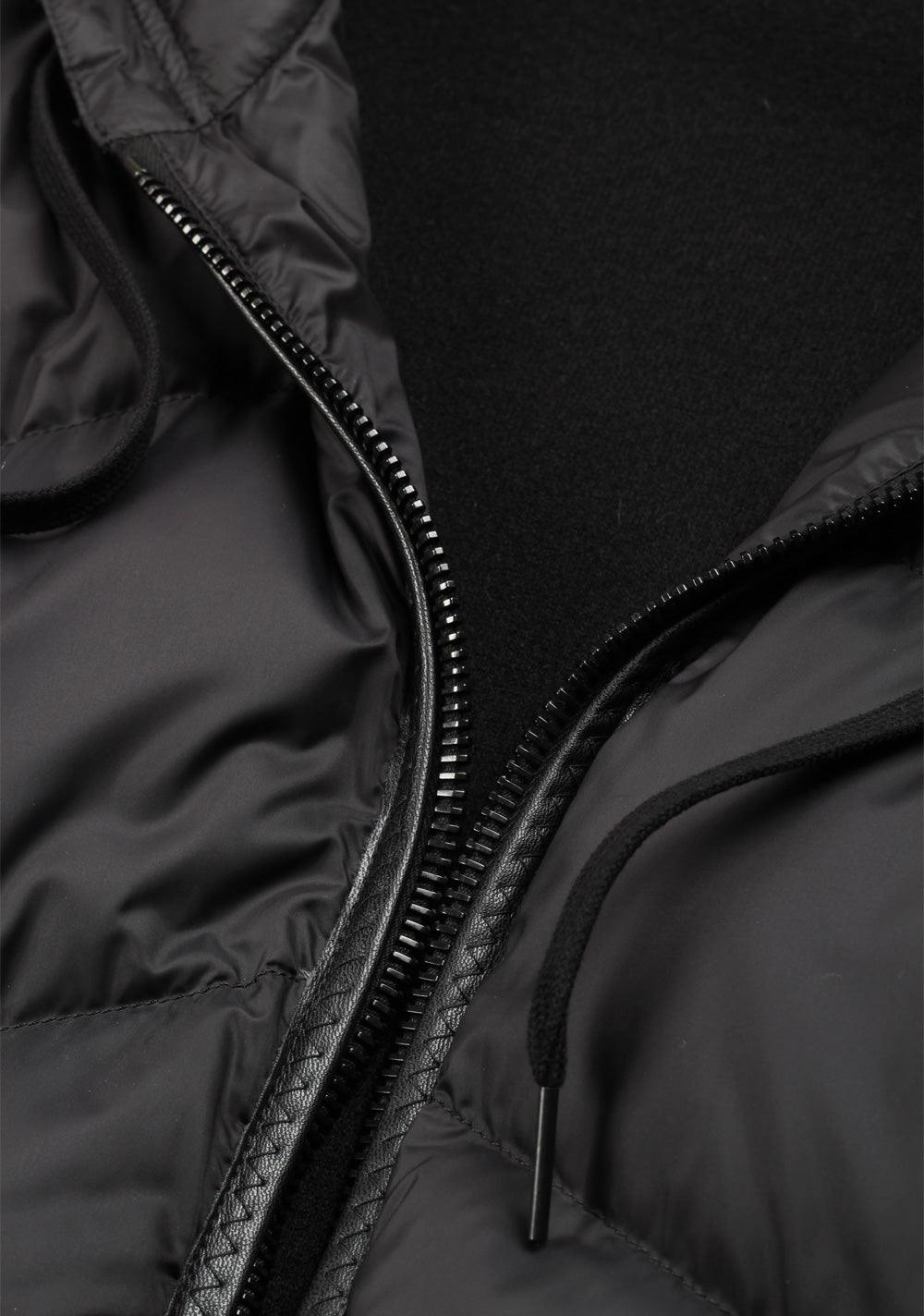 TOM FORD Black Bomber Jacket Size 46 / 36R U.S.