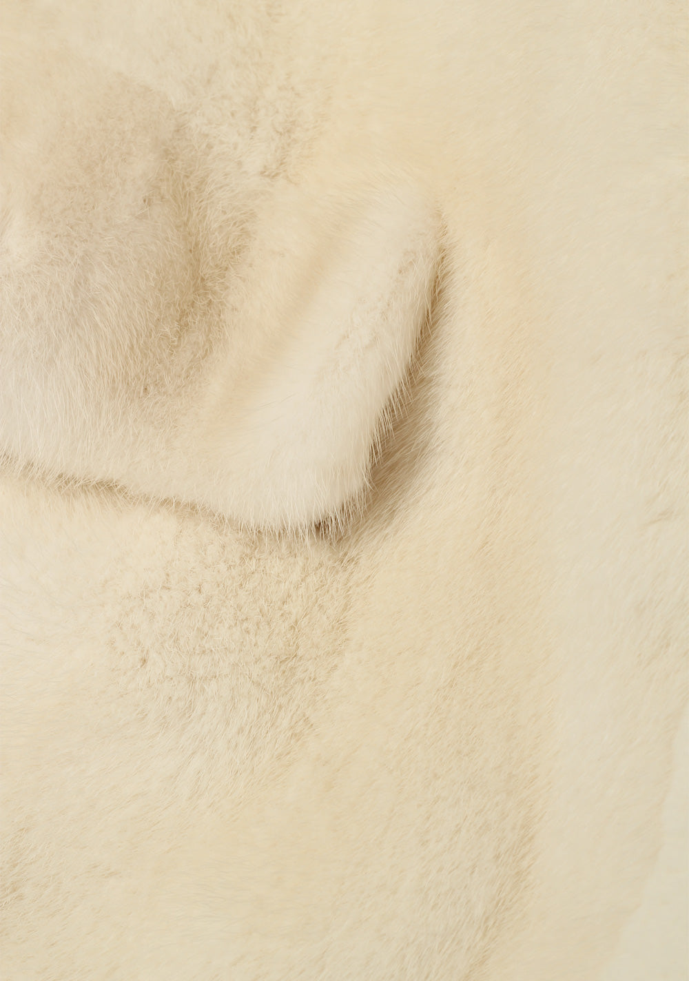 Loro Piana Mink Coat Size 42 IT / 10 UK / 6 US / 38 FR