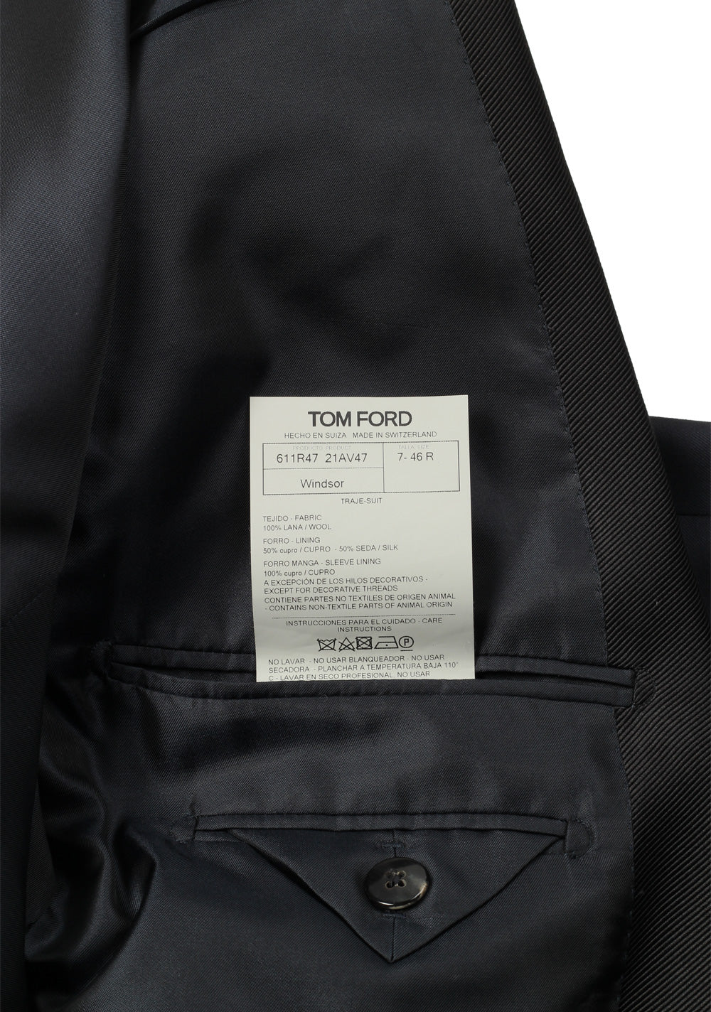 TOM FORD Windsor Blue Tuxedo Suit Size 46 / 36R U.S. in Wool