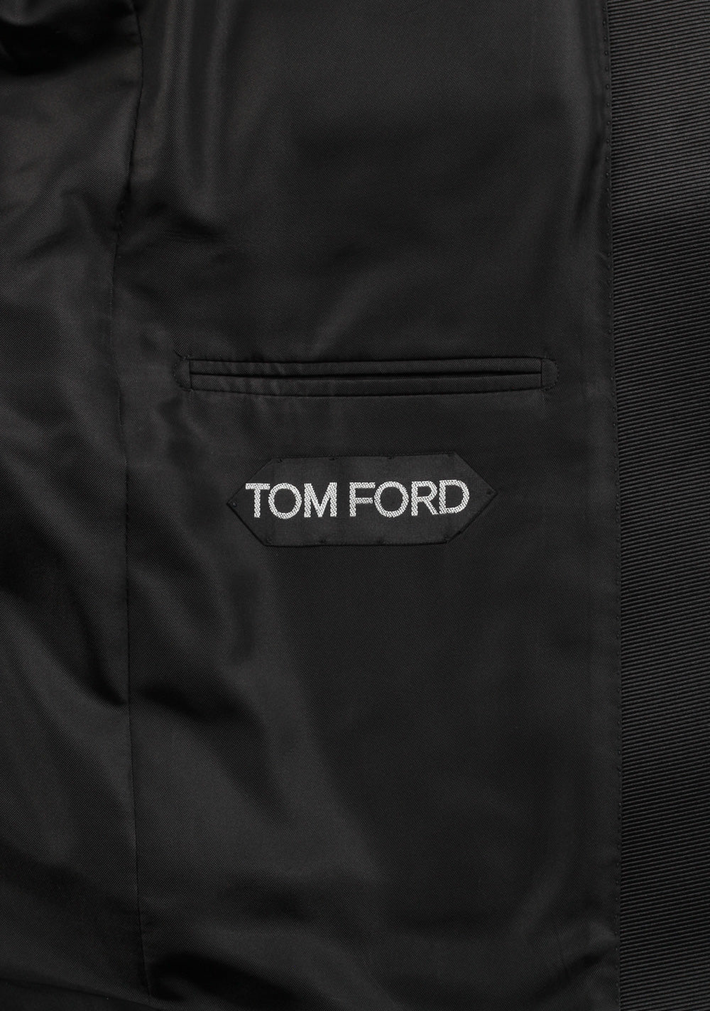 TOM FORD Windsor Black Tuxedo Suit Size 50C / 40S U.S. Fit A