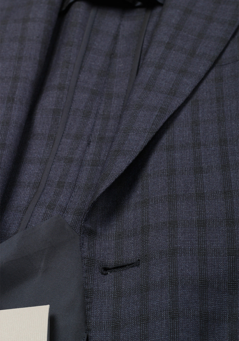TOM FORD Navy Suit Size 48 / 38R U.S. Wool Fit W