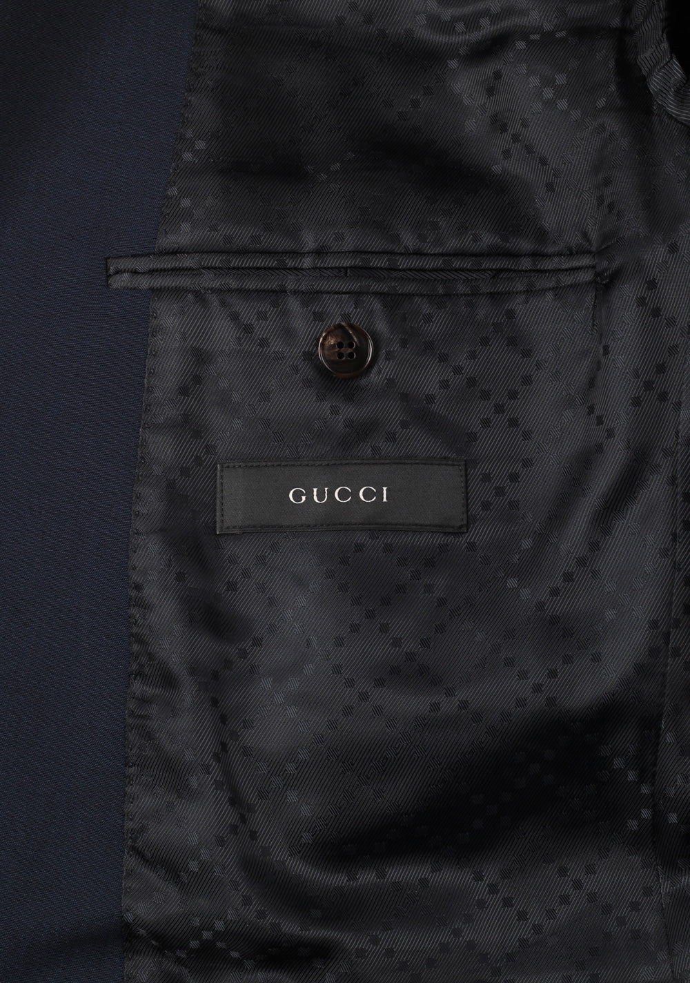 Gucci Navy Suit Size 48 / 38R U.S. Wool Mohair