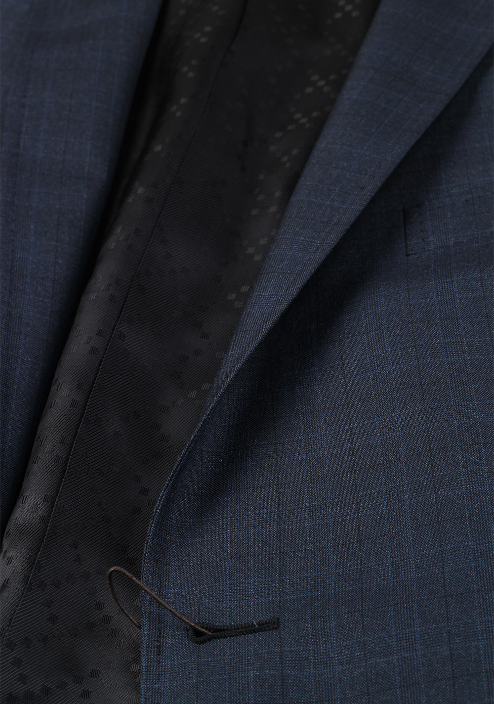 Gucci Navy Suit Size 54 / 44R U.S. Wool Silk