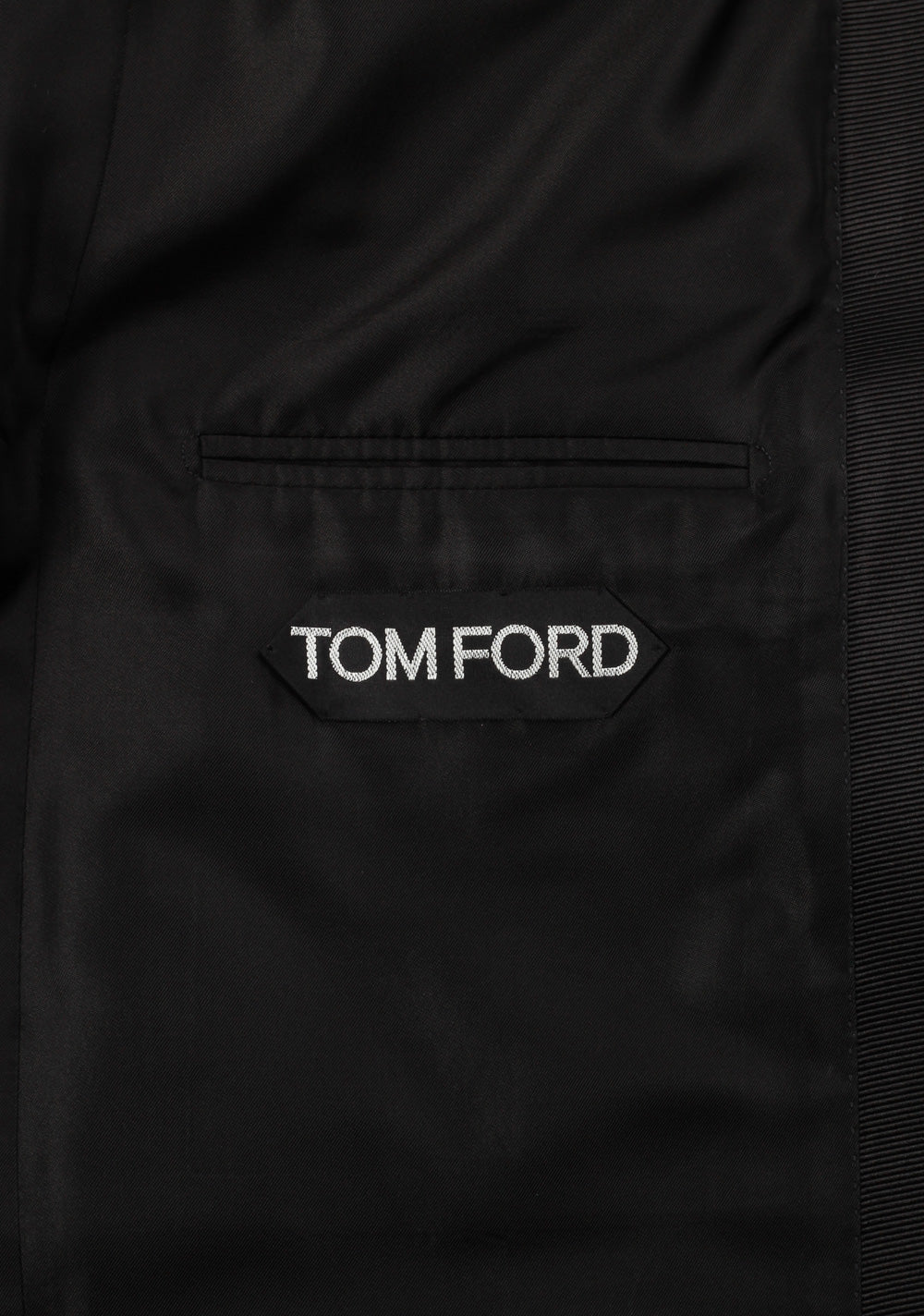 TOM FORD O’Connor Black Peaked Lapel Tuxedo Smoking Suit Size 52 / 42R U.S. Fit Y