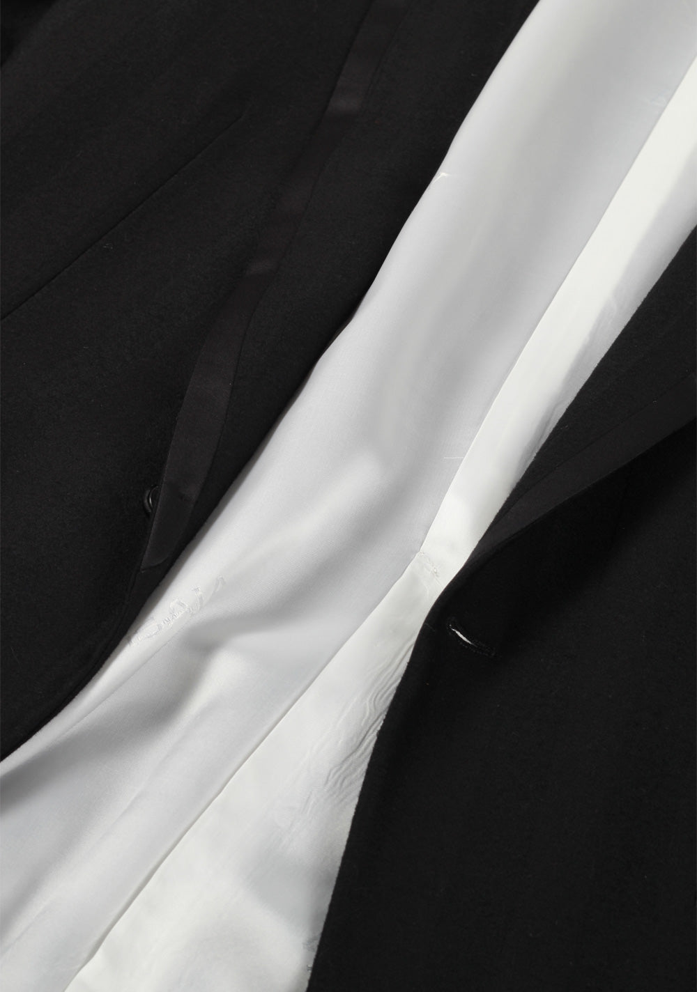 Isaia Black Tuxedo Smoking Suit Size 54L / 44L U.S. Base Vegas