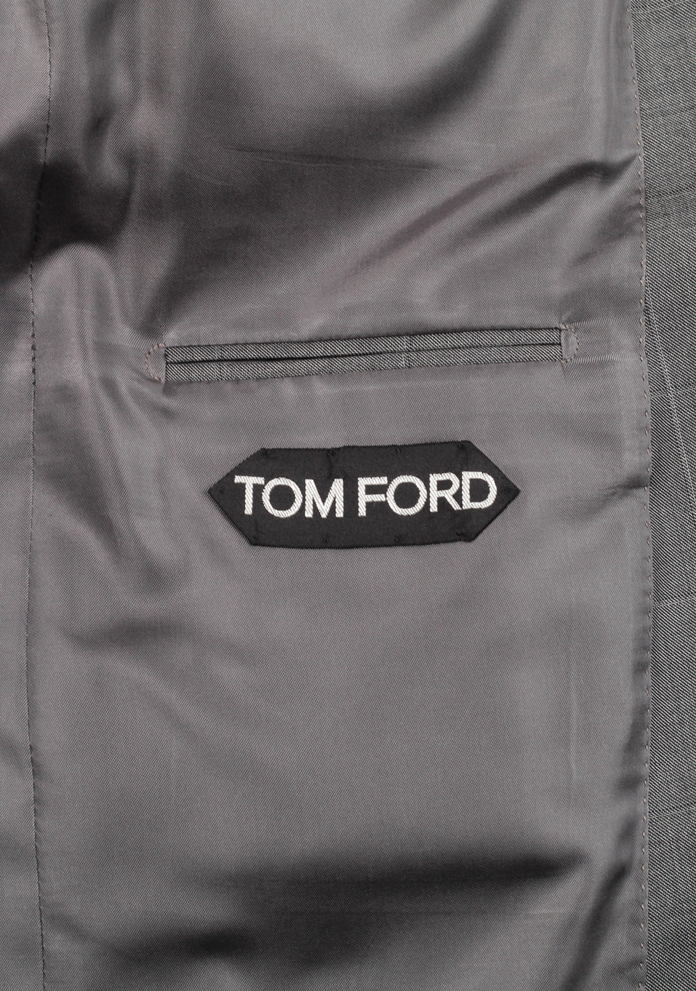 TOM FORD Shelton Checked Gray Suit Size 52 / 42R U.S. Silk Wool