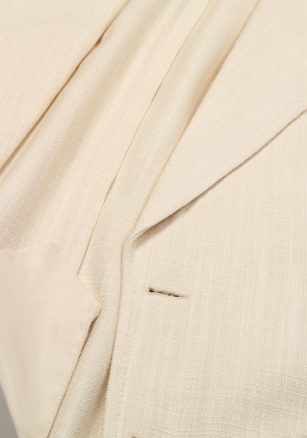TOM FORD Shelton Cream Suit Size 46 / 36R U.S. In Rayon