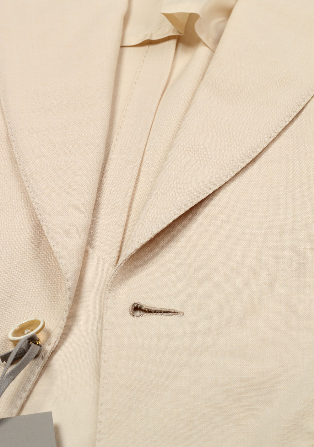 TOM FORD Shelton Cream Suit Size 46 / 36R U.S. In Wool Silk