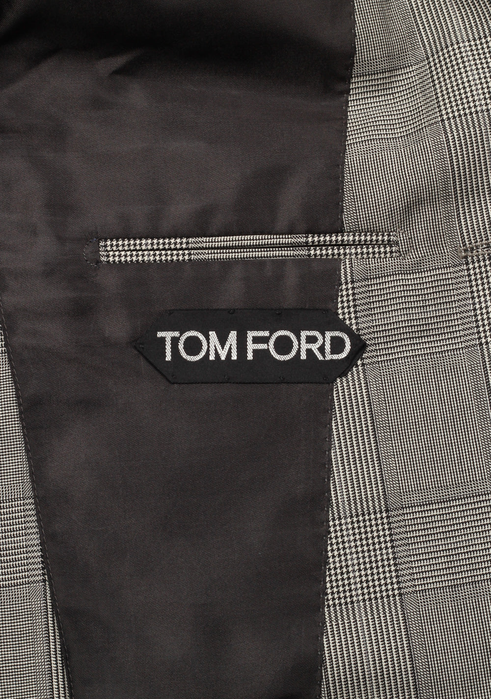 TOM FORD Shelton Checked Gray 3 Piece Suit Size 48 / 38R U.S.