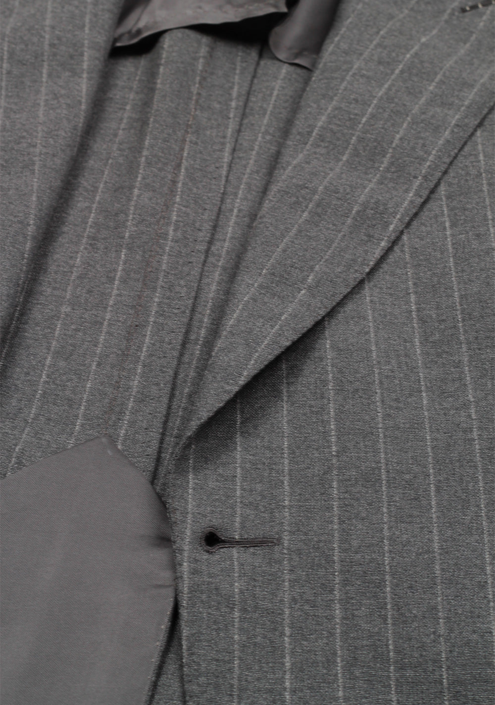 TOM FORD Shelton Striped Gray Suit Size 46 / 36R U.S.